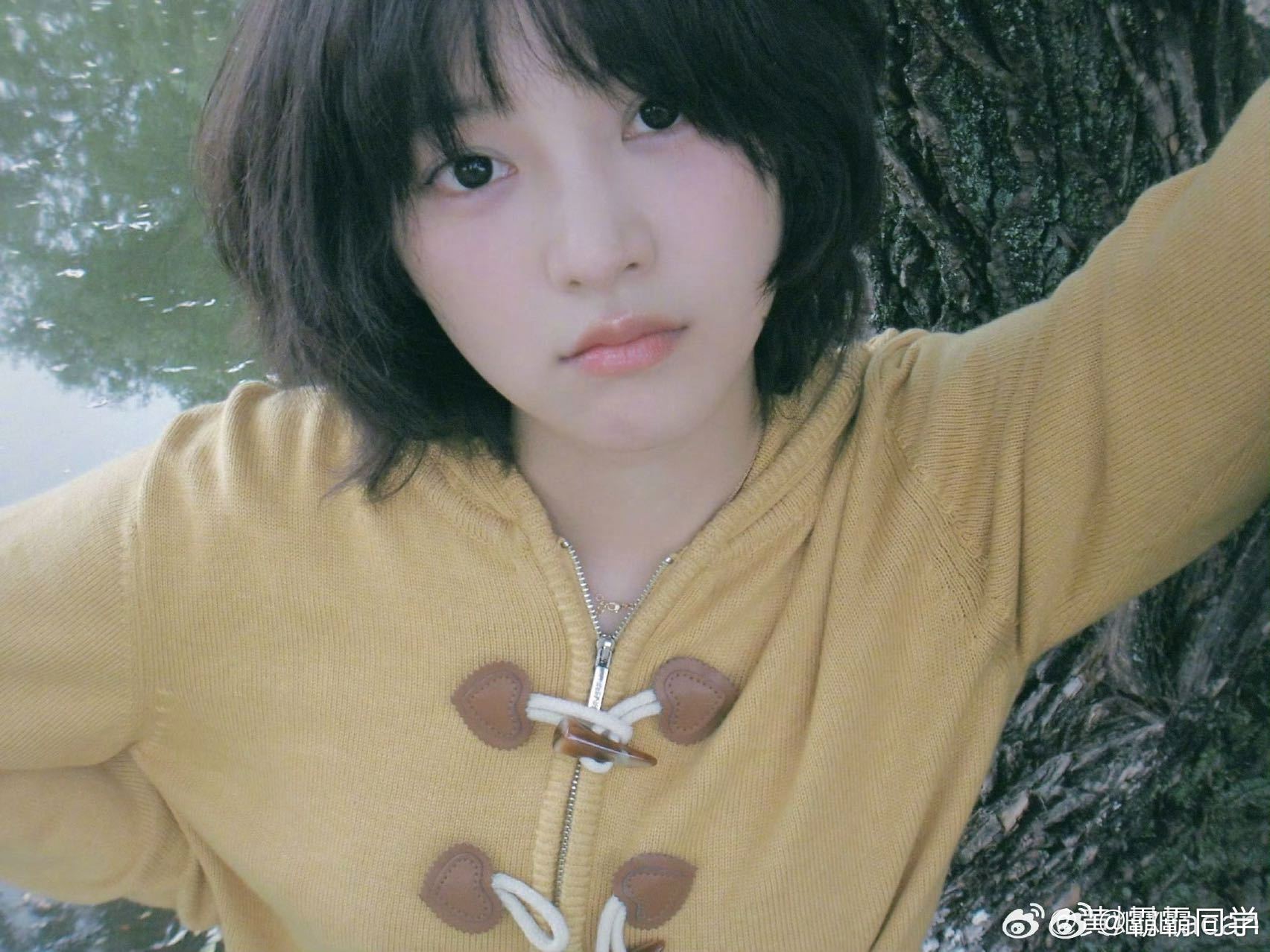 黄灿灿问范玮琪有版权吗 这种贴脸开大名场面真的值得反复观看！黄灿灿紧跟时事问范玮