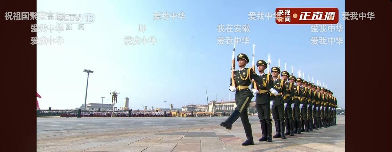 一听到标兵就位，我的鸡皮疙瘩就起来了。毕竟标兵是压力最大的，他们需要独自面对电视