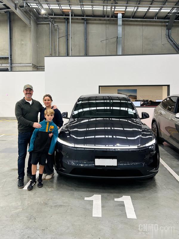 上海造 Model Y L 新西兰交付 六座 751km 续航 特斯拉 