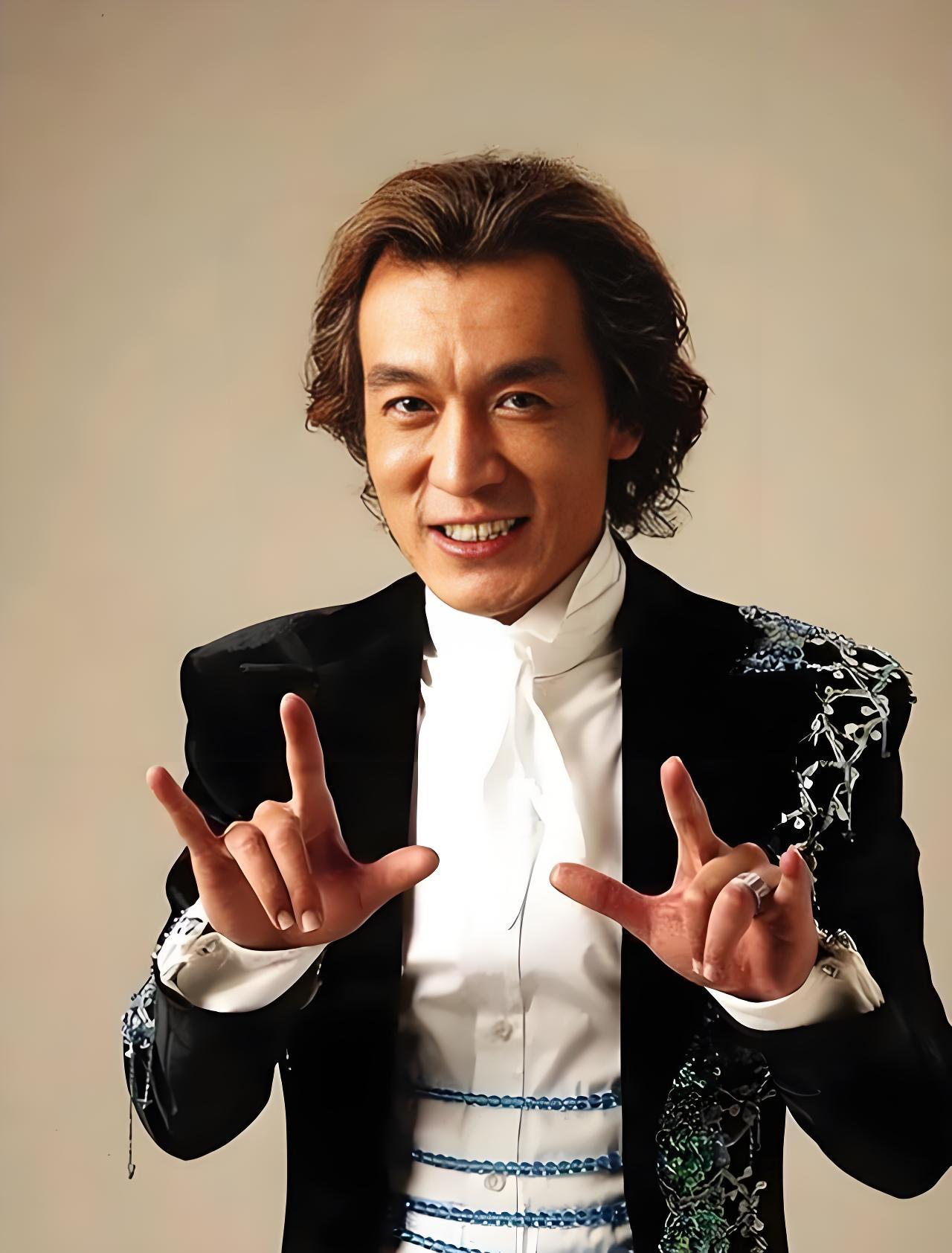 把我葬在美国，不要回中国！2018年，央视著名主持人李咏去世，留下上亿遗产，但他