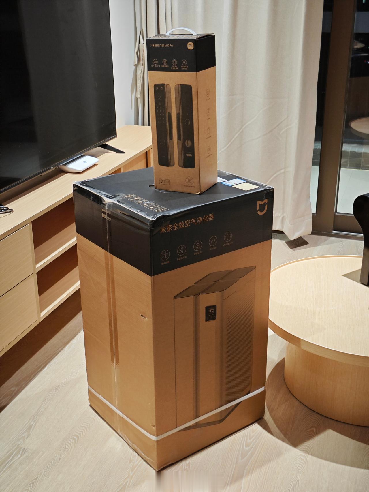 新房子必备
米家全效空气净化器+全功能门锁 M20 Pro
两个超级好用的产品，