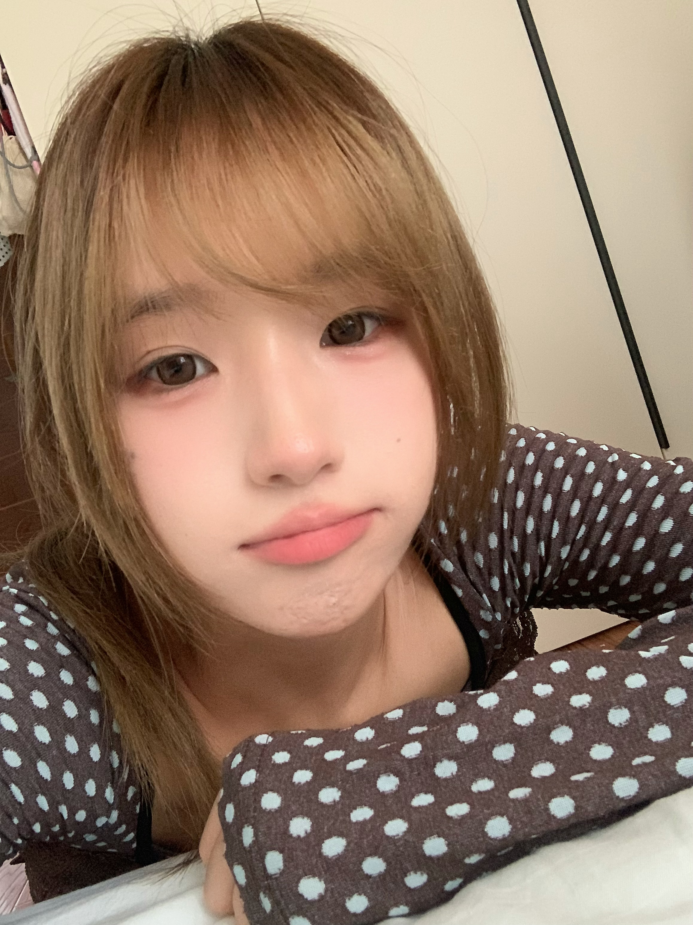 装可爱 谢谢^_^ ​​​