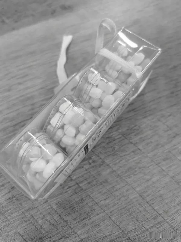 男子试药死亡药企董事怒怼记者滚开 试药男子出了人命，涉事药企的董事对着记者直接吼