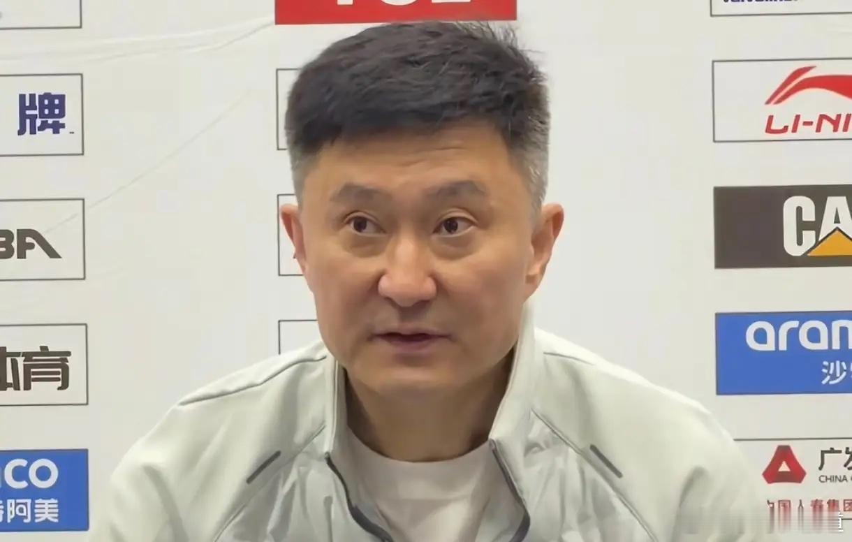 广东宏远95-89山西，赛后杜锋却对球队表现表示不满:“全场比赛，我们对篮板球的