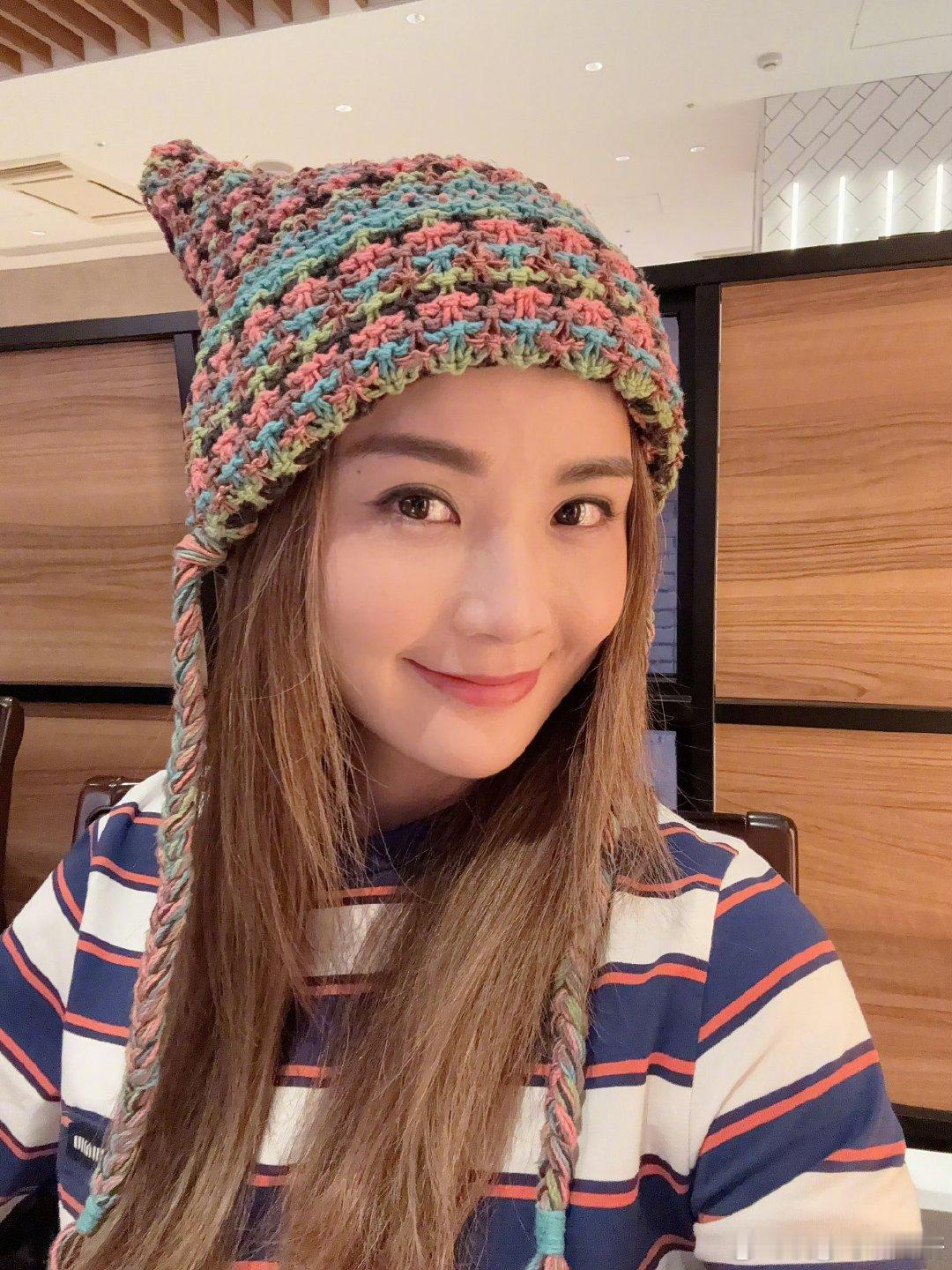 #阿sa蔡卓妍##蔡卓妍##阿sa旅行日记vlog#是谁的偶像出去玩又拍视频又拍