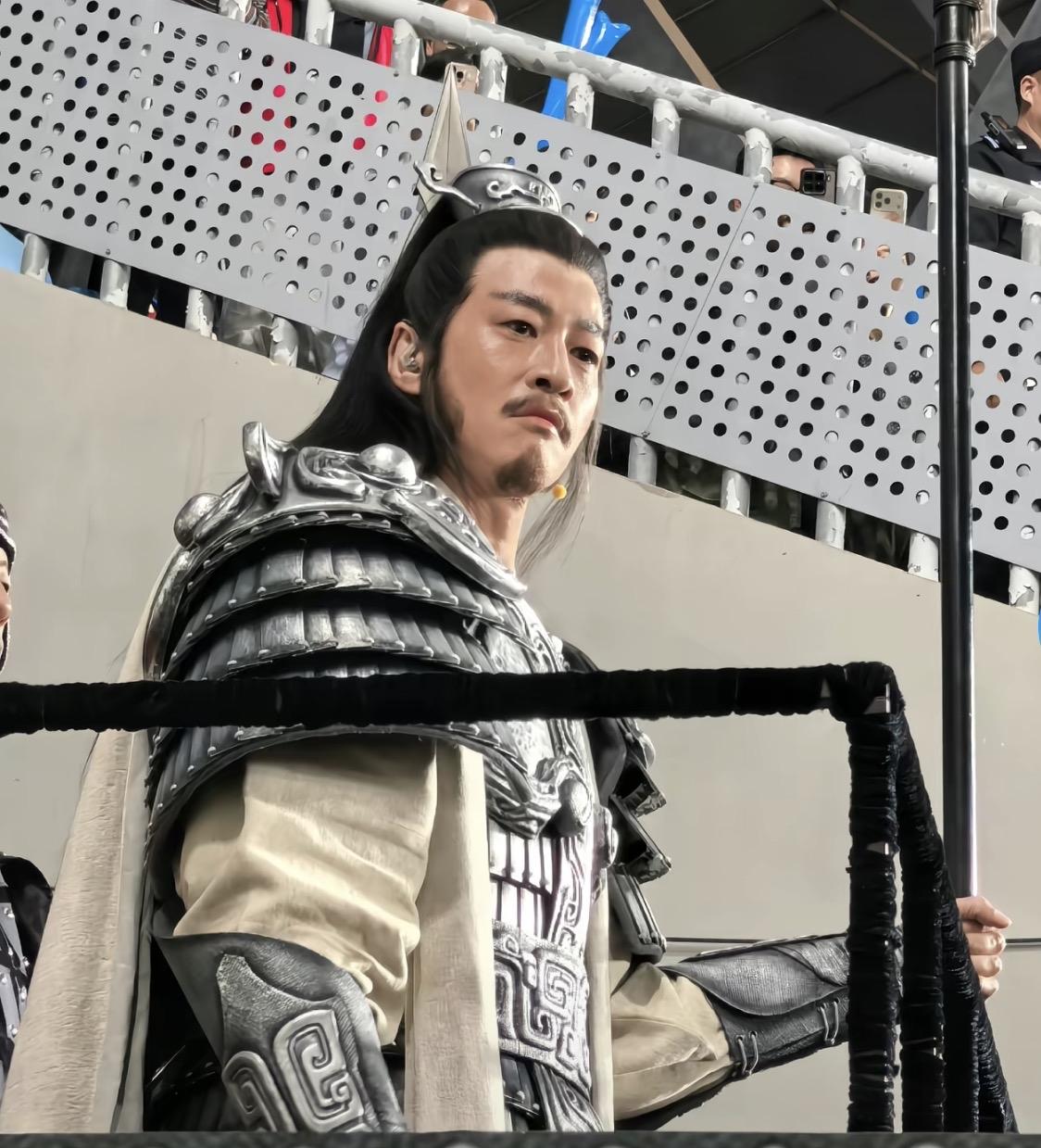 最近项羽特别火，于是人们就喜欢讨论，刘邦和项羽谁是真正的赢家，谁是真正的男人！