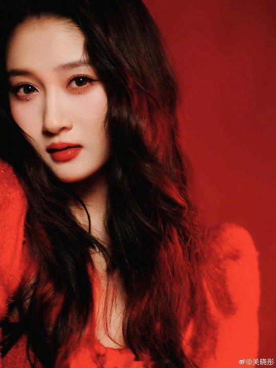 娱乐[超话]李现关晓彤你那儿几点 网传《你那儿几点》一直在嗑李现，女主在接触关晓