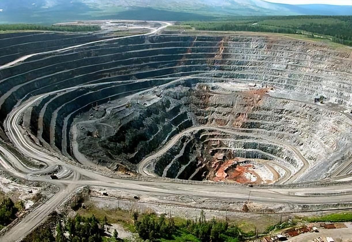 当我们还在为日常琐事忙碌，习惯性地忽略了身边那些隐藏的“宝藏”，中国科学家却在不