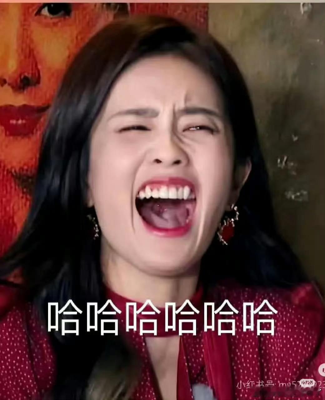 以前帅哥美女是全靠脸，现在全靠yx。以前的明星先做人，现在什么人都能硬造成明星了