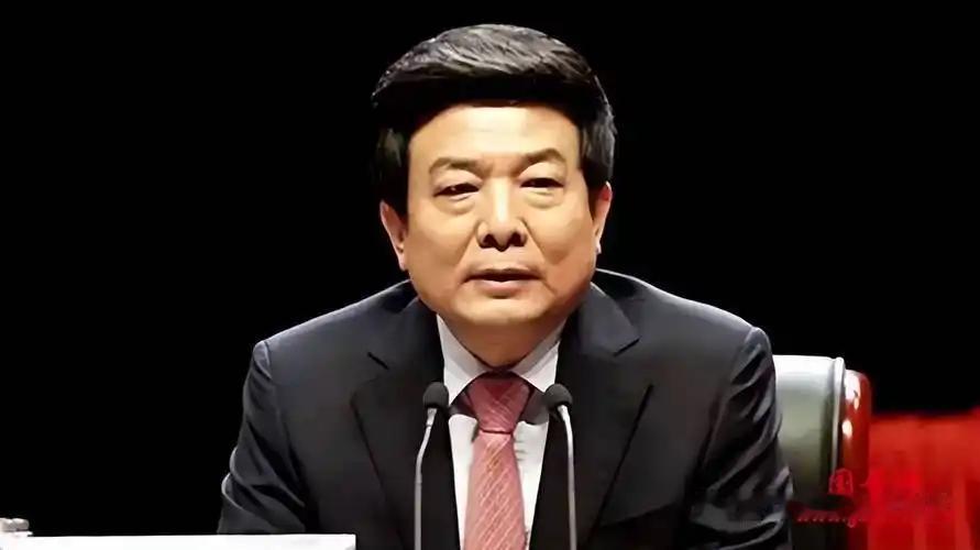 曾任国家广电总局局长的蔡赴朝被查，他太有名了，记者出身。
蔡赴朝，1951年4月