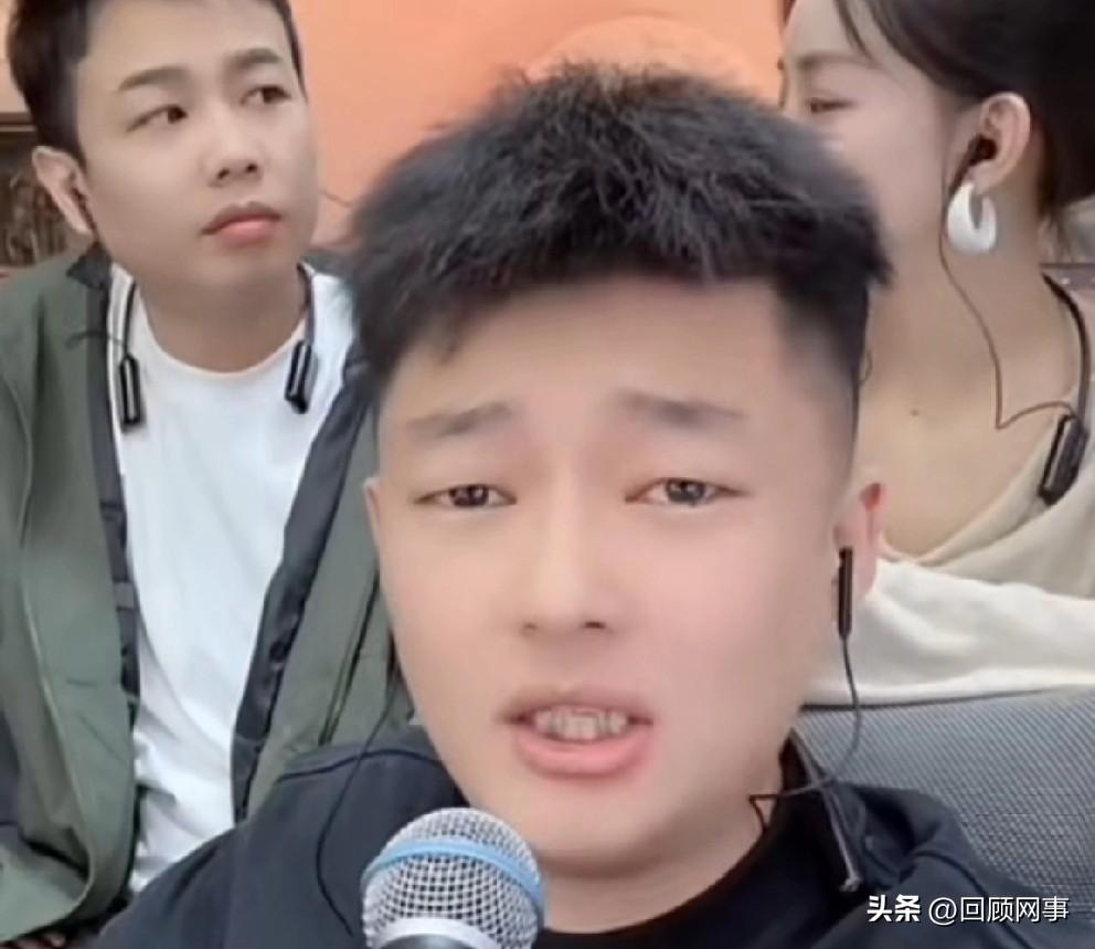 宇文泡回应站位沈曼，我承认偏向她！

            昨天我的言辞也不是