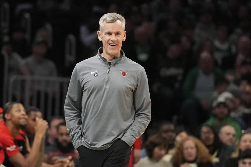 据ESPN记者沙姆斯·查拉尼亚报道，比利·多诺万已同意加入马刺队，担任首席助理教