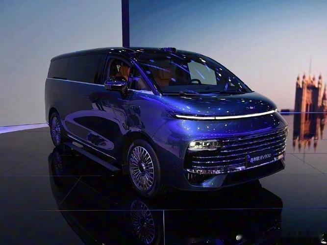 豪华内饰，极致舒适，银河V900 让旅途更自在！安全守护，全方位保障，出行更安心