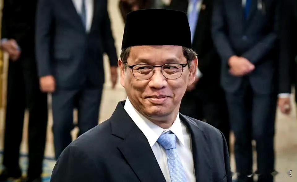 印尼想效仿伊朗，在马六甲海峡收费，刚提出，当天就夭折了！

印尼是由财长在4月2