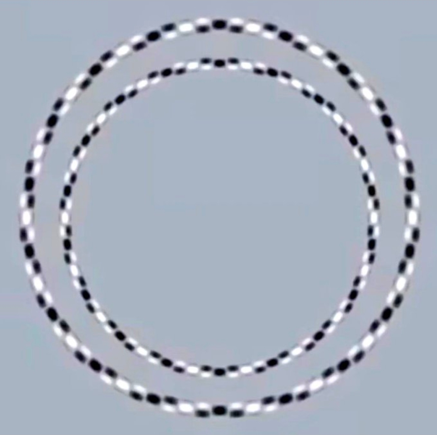 我不说，你绝不会相信这是同心圆。当然我说了你也不信。 