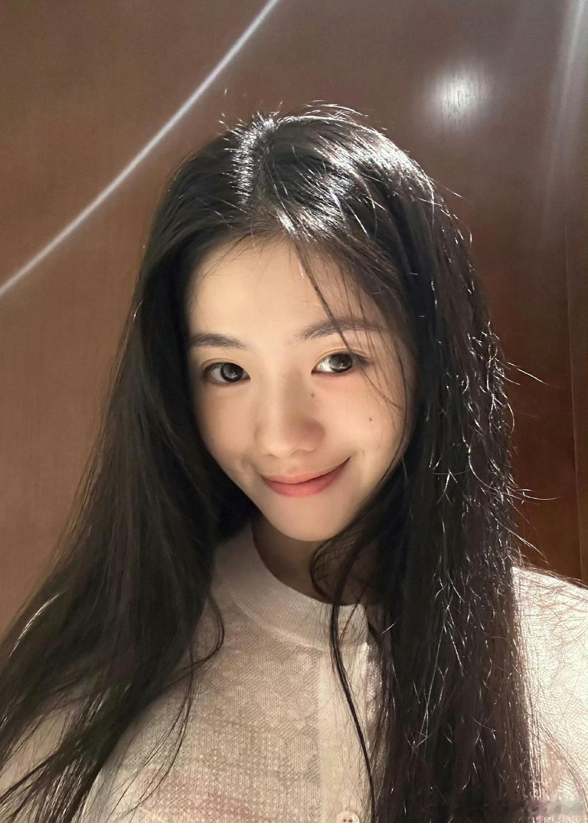 刘浩存大屏影响力刘浩存还是太权威了，稳稳hold住大屏，而且大屏影响力这块真的很