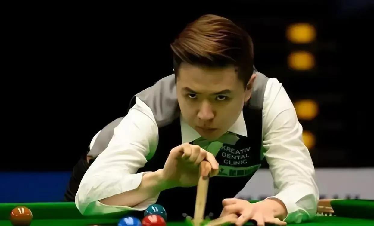 斯诺克英锦赛-32进16，今日赛程
(2025年11月30日，星期日)

斯诺克