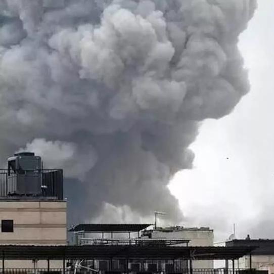 突发！美军对伊朗发动“自卫性”空袭，伊方回应：不会投降后退

一觉醒来，局势突然