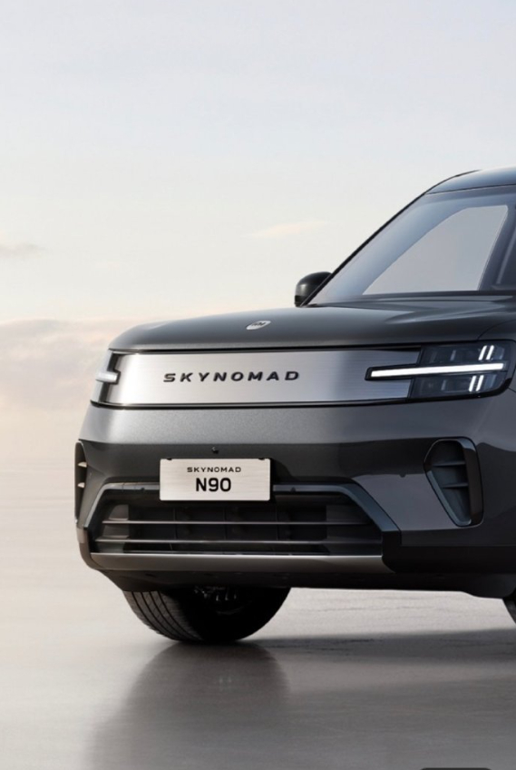 小米 SKYNOMAD N90 定位高配车型 先不谈性能 如今国产车外观内饰设计
