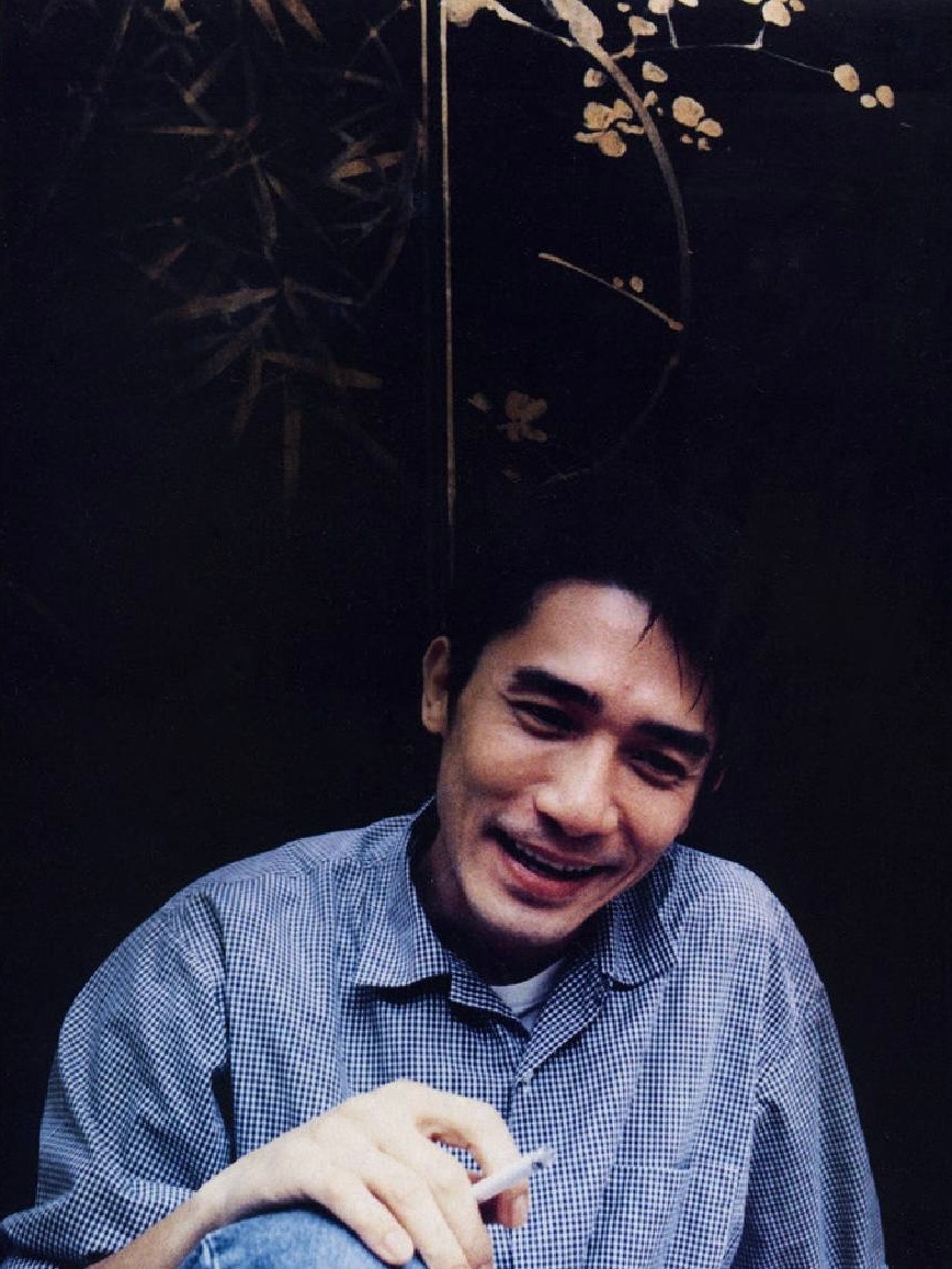 1997年，摄影师杰夫·约翰逊镜头下的梁朝伟。 