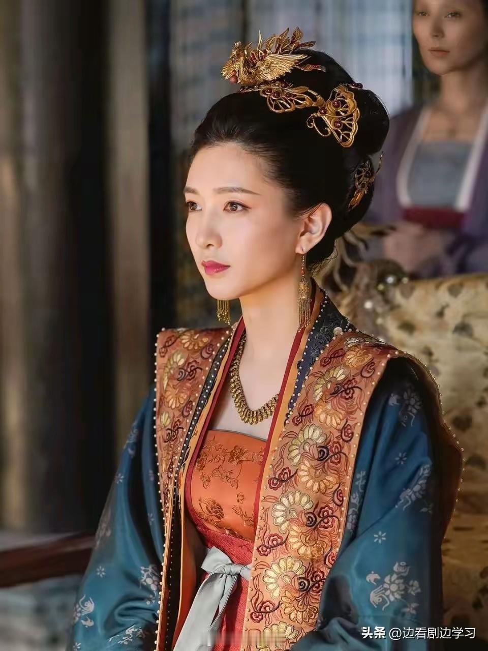我是刑警：四连指指纹大反转，才懂秦川为何留下2句话便离开清江 