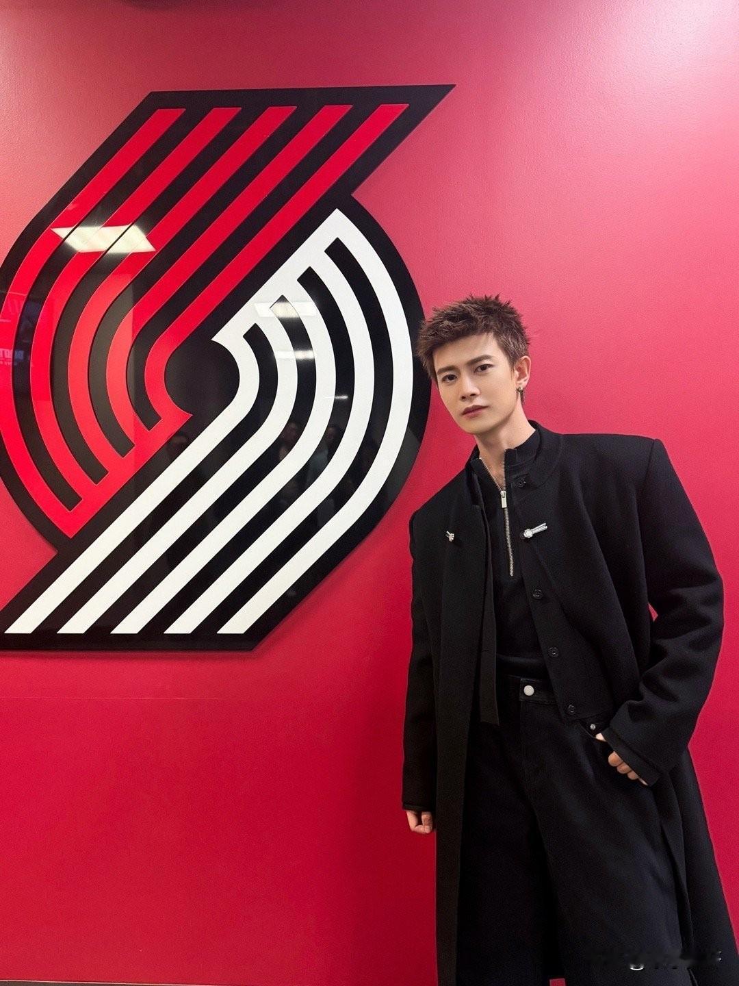 明天，明天，就是明天啦！
完整版即将开启，
嘉人们你们准备好了吗？
最喜欢那首歌