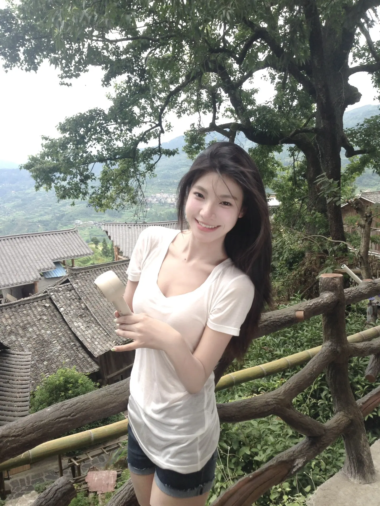 再听一遍青花瓷 敬我们初相识