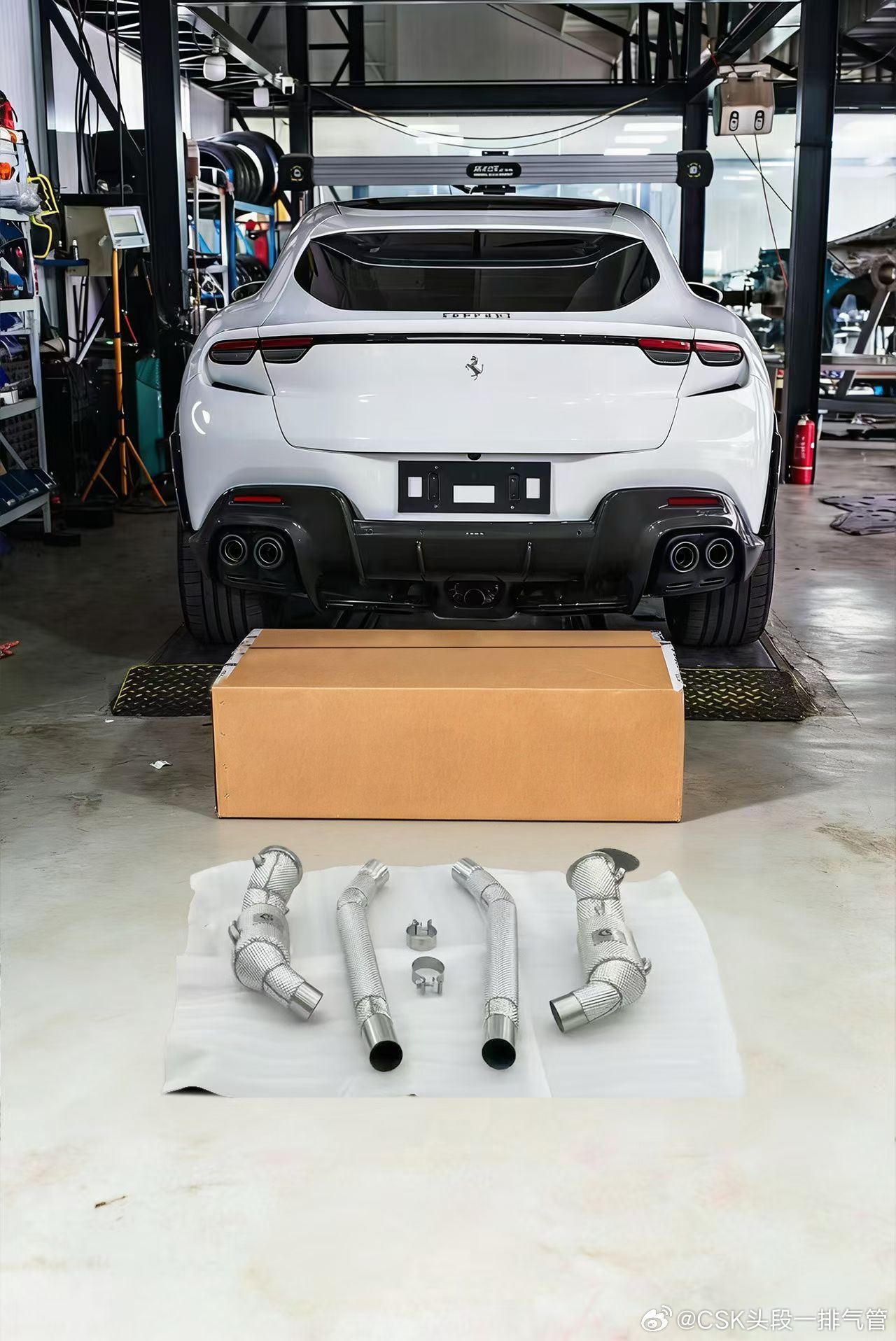 法拉利 FUV Purosangue 升级CSK隔热三元头段200目 ⬆️ 