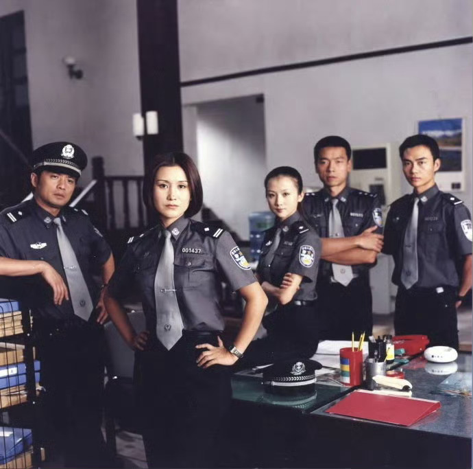 经典电视剧《重案六组》要翻拍了！原班人马不会回归，估计尺度也没以前大 