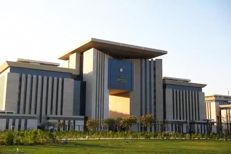 伊朗专家会议办公楼遭袭击，人员伤亡情况不明。

3月3日，伊朗又一个特殊的建筑被