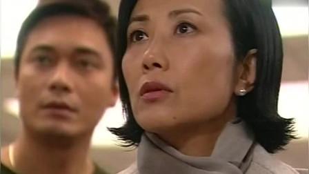 Helen是一点都不像她爸妈，既没有妈妈的睿智，聪慧，当断则断，也没有霍景良的狠