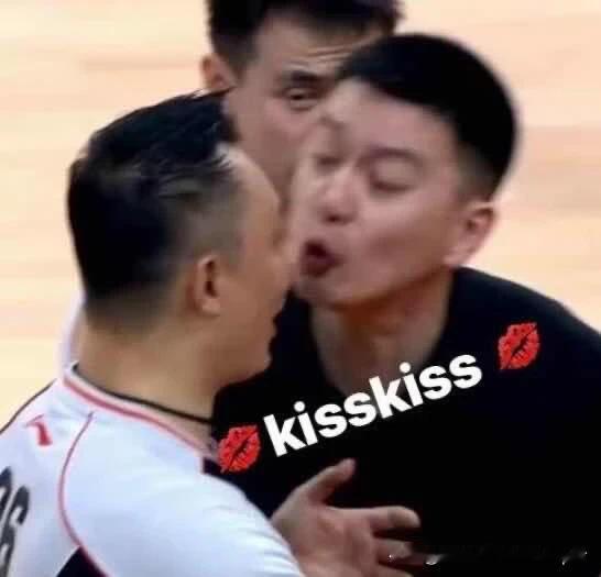 闫军：那一刻，我当时害怕极了，杨鸣一上来就选择息事宁人，顾全大局；杀人诛心，杜锋