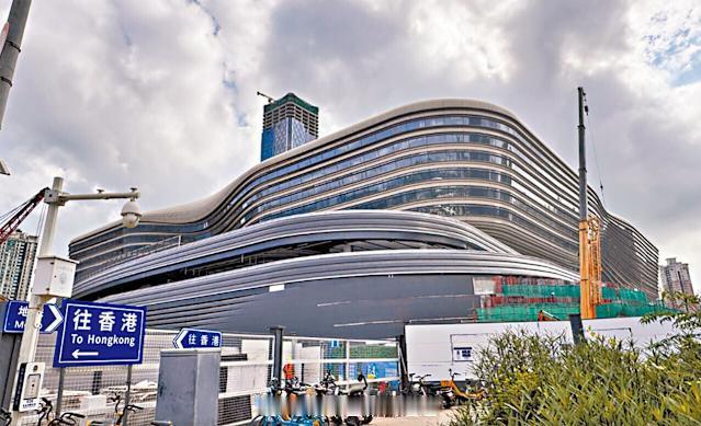 新皇岗口岸 「內媒指新皇崗口岸今年7月啟用 通關只需5分鐘..」局長日前透露，新