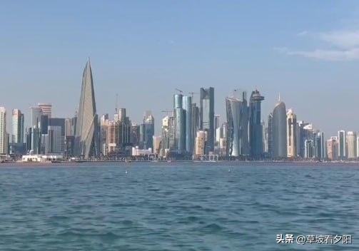 中东战火越烧越近，卡塔尔彻底坐不住了！
当地时间3月2日上午，多哈西南方向传出数