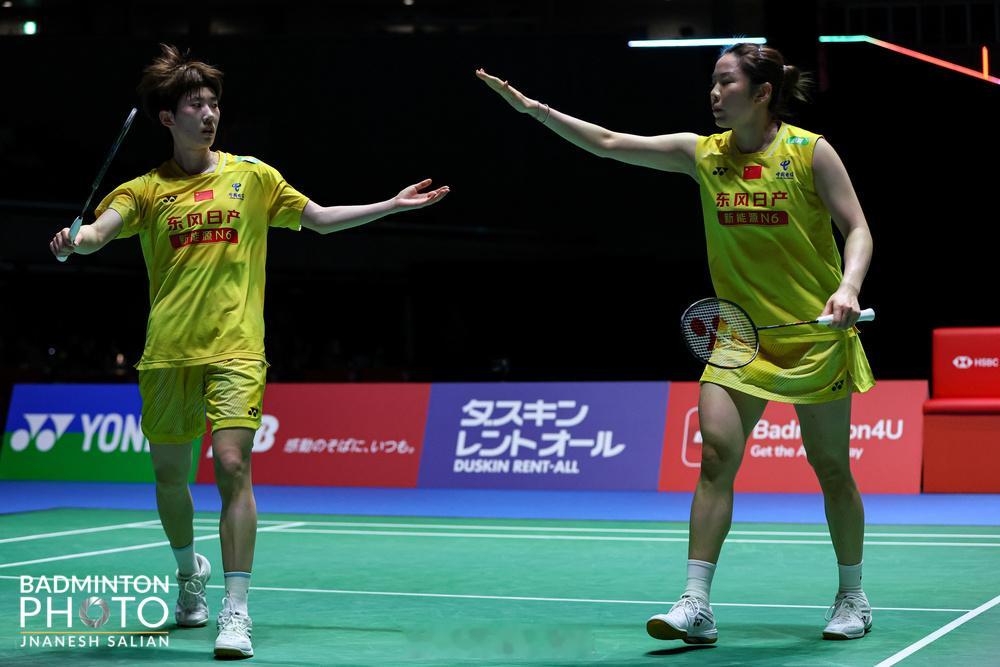 “凡贤”1分惜败日本赛摘银日本公开赛女双决赛：贾一凡/张殊贤 21-14、15-