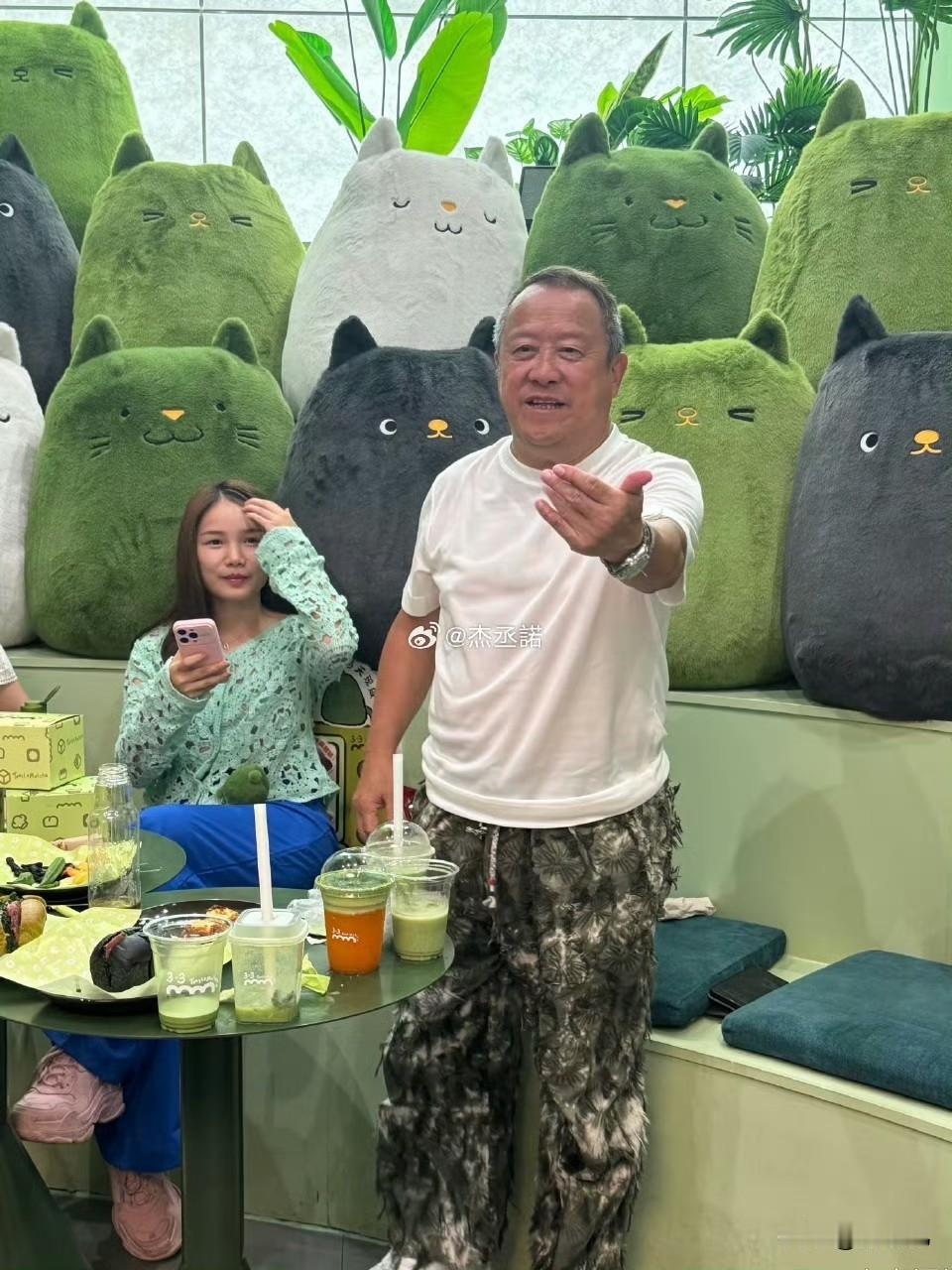 《狩谎》9月28号杀青！
曾志伟好会夸，夸得好实在，夸了成毅是一个非常难得的好演