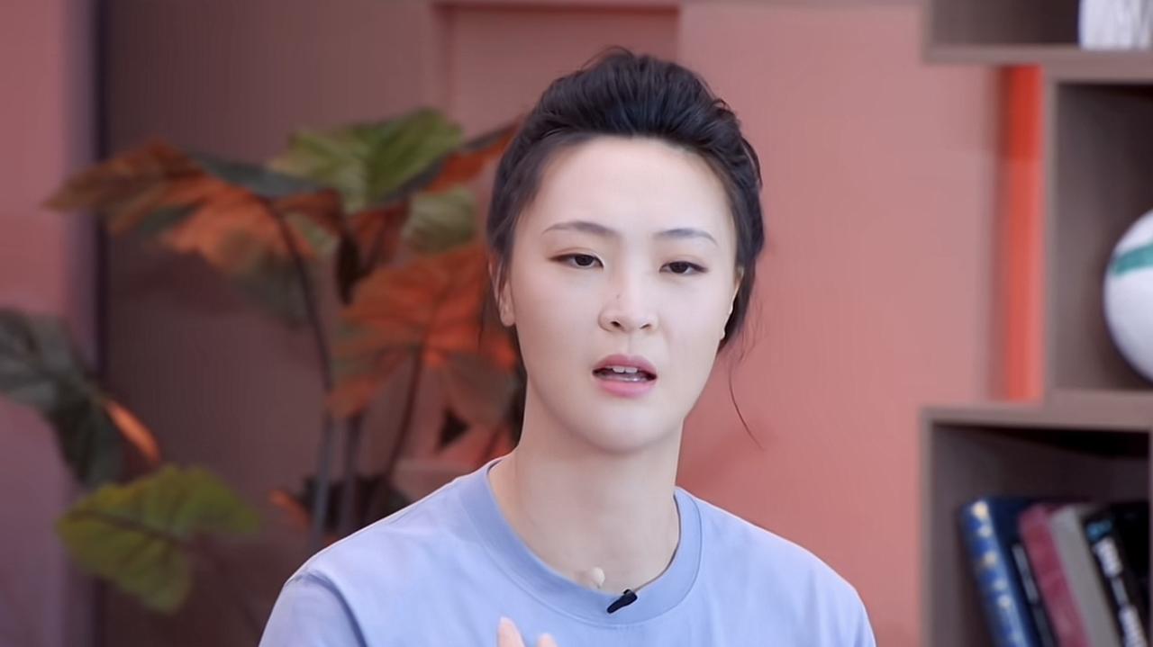 女排淘汰赛场场是硬仗：惠若琪认为做好2点我们就不怕！

来看18强对战（下半区）