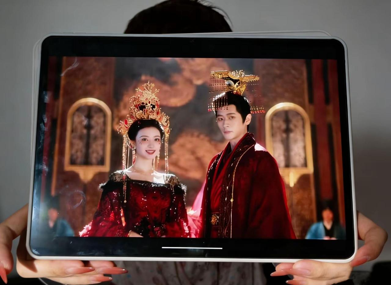 MVP结算画面成何体统 王楚然 丞磊 庾晚音夏侯澹