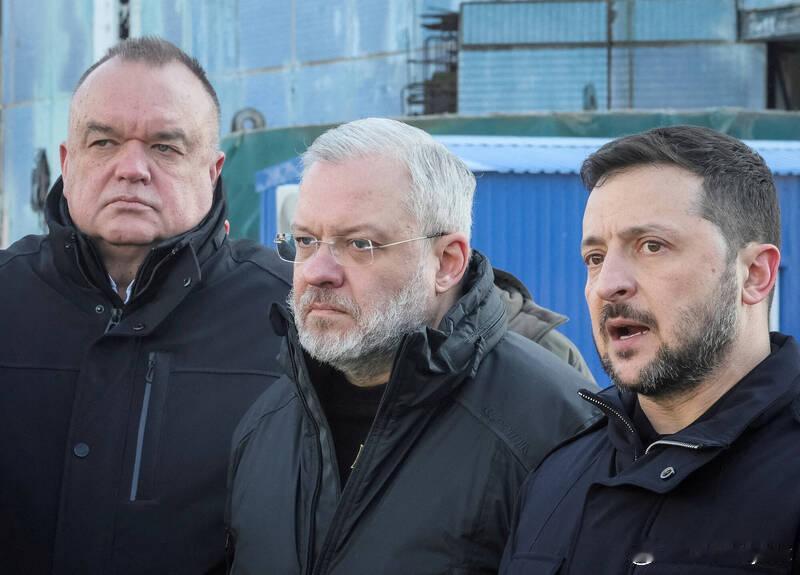 【乌克兰能源贪腐案开铡！司法部长加卢申科被停职】 乌克兰总理斯维里登科（Yuli