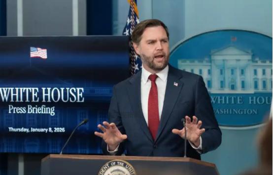 稳接白宫接力棒，特朗普放了自己人鸽子，居然没去参加自家阵营的重要大会，结果他的副