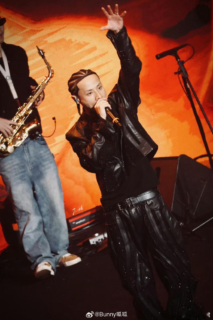 布瑞吉的现场到了nextlevel真的会被布瑞吉的现场感动到！连演三天状态不减，