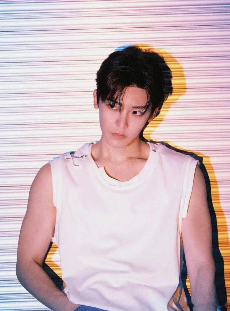 #侯明昊[超话]##对花少团阵容花式期待# #花少看世界2024#终于等到这一刻