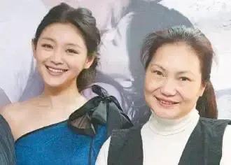 作为母亲：你女儿已经离婚，为什么还住前夫买的豪宅，难道夜晚不做梦吗？孩子奶奶想看