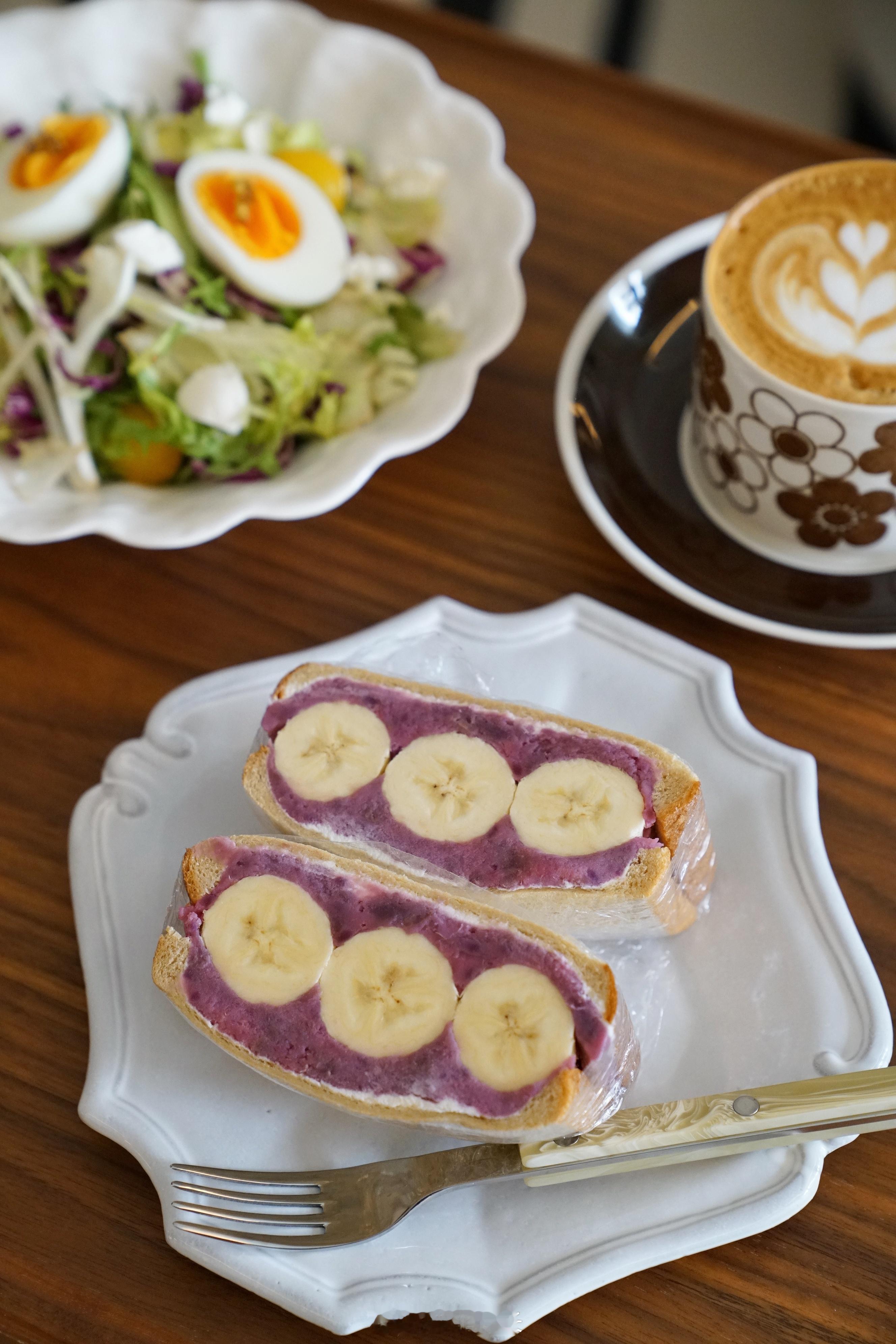 早午餐❤️紫薯泥香蕉三明治🥪涂抹奶酪新吃法：拌沙拉 ​​​