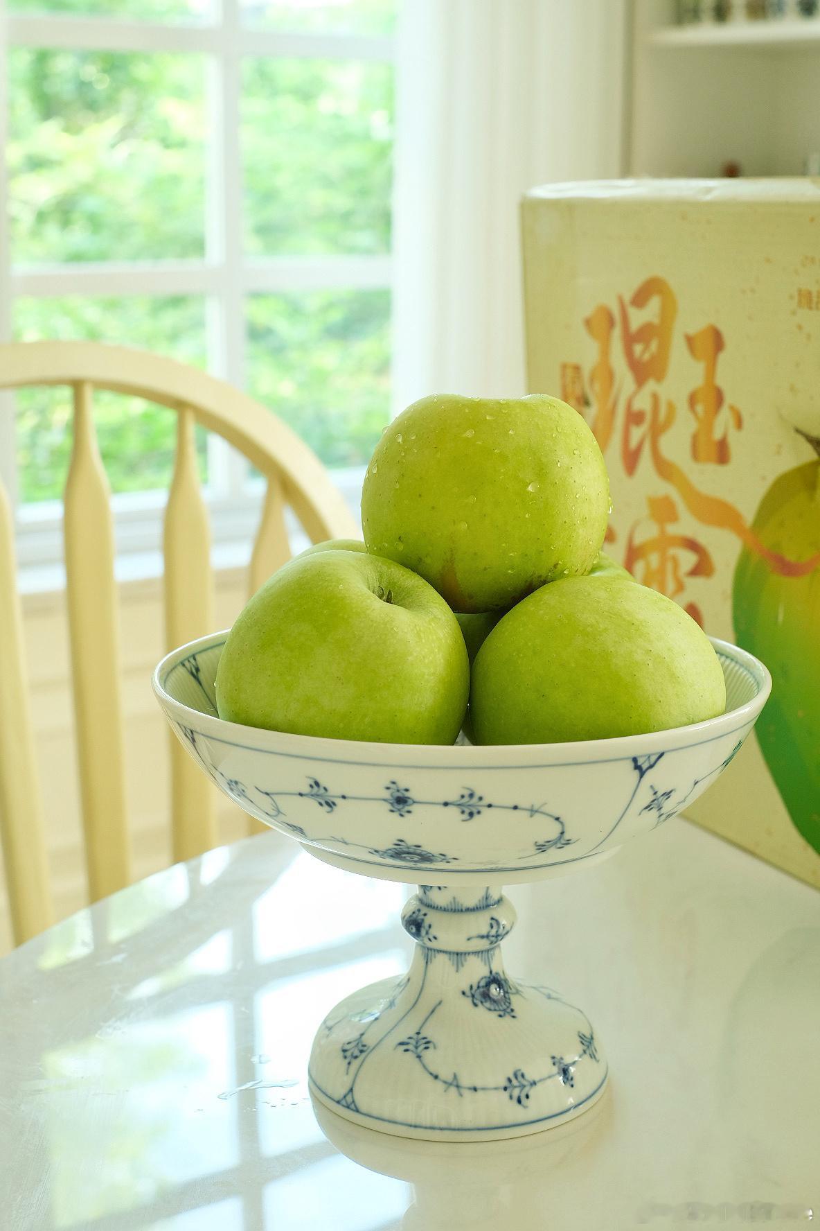 新周早[咖啡]早餐 青森苹果🍏脆又甜 ​​​