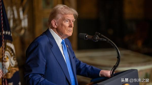 特朗普真敢说！拿断援逼乌克兰感恩，泽连斯基懵圈：还能这么玩？
 
特朗普这嘴是真