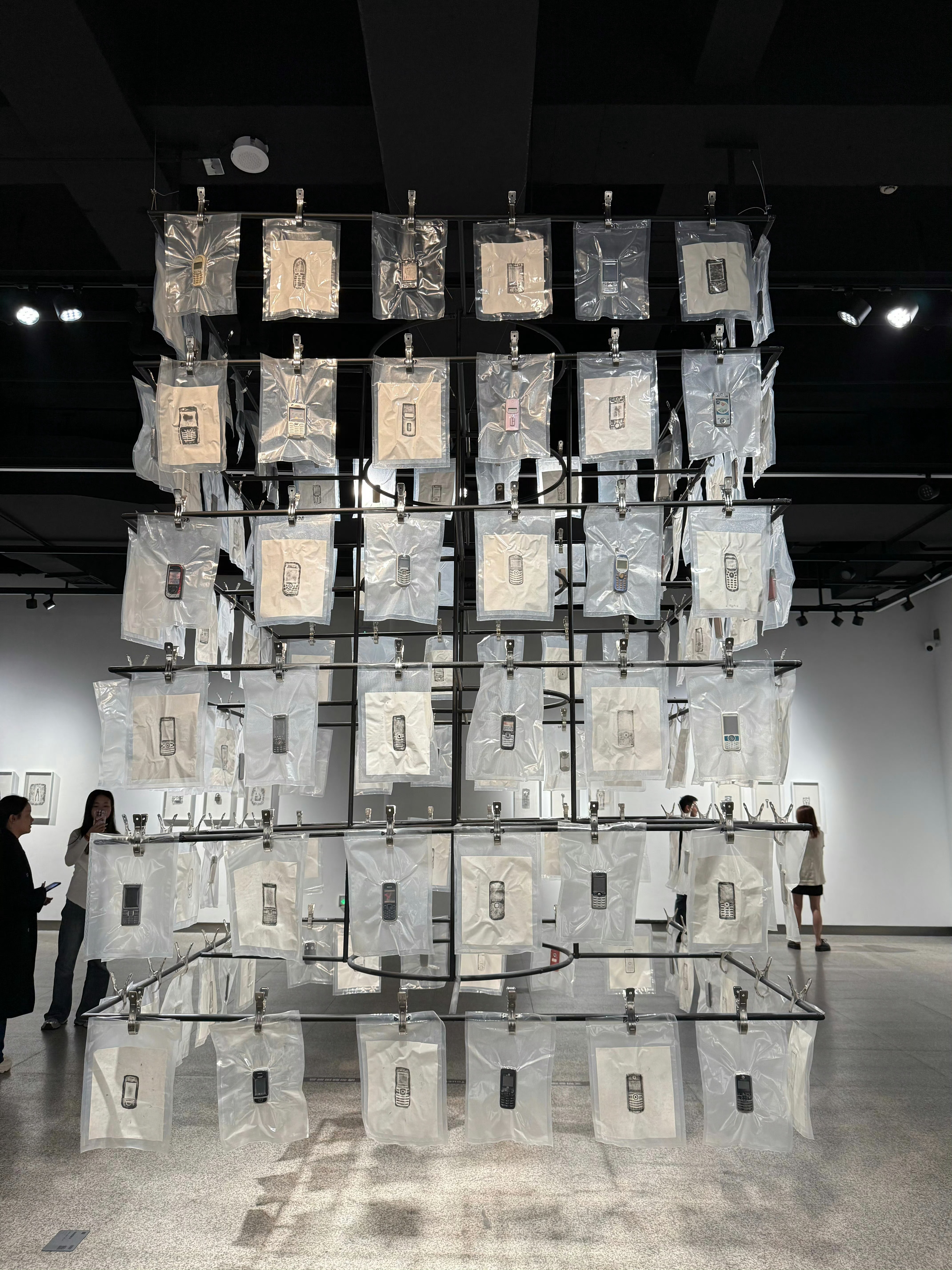 好看但难穿的美丽刑具ootd 南京