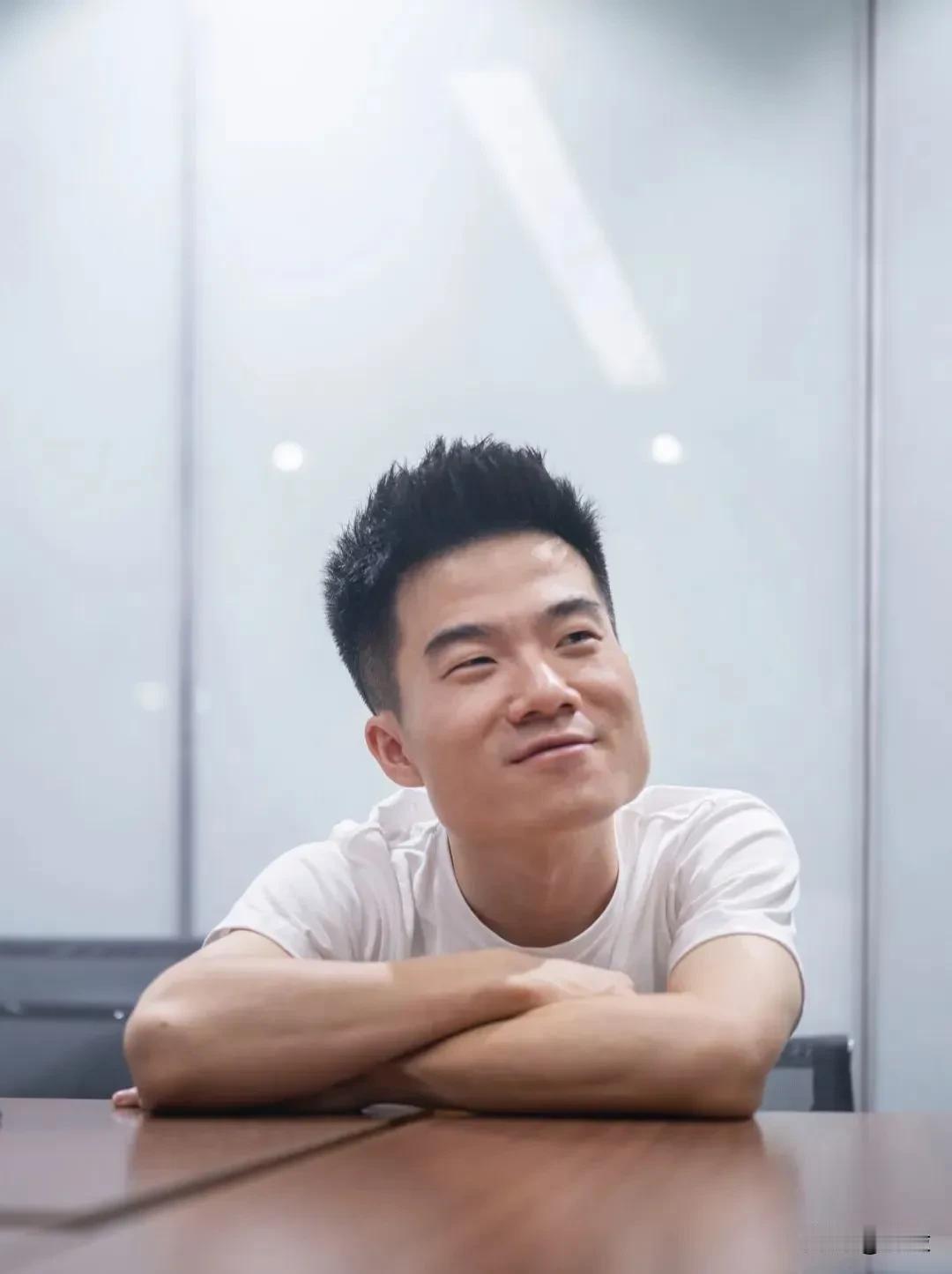 你认为董宇辉最精彩的一句话是什么？
           寒门贵子董宇辉，因饱读