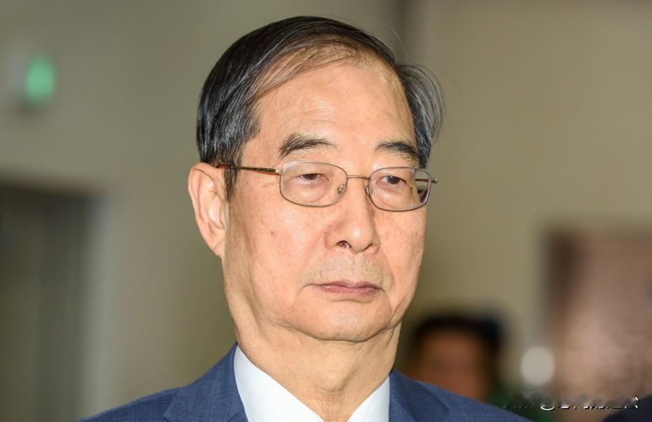 任职2届韩国总理的韩德洙，行使过代总统职权，又成为了总统候选人，最后因为涉嫌协助