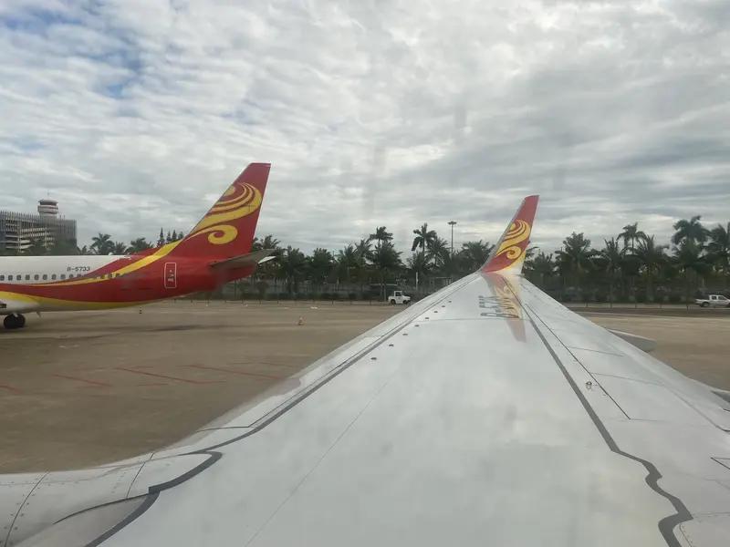 航班提前起飞10分钟，19岁大学生把海航告上法庭，大学生表示：自己购买了4月3日